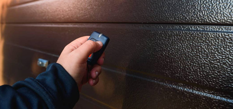 automatic door opener with remote control in Los Altos